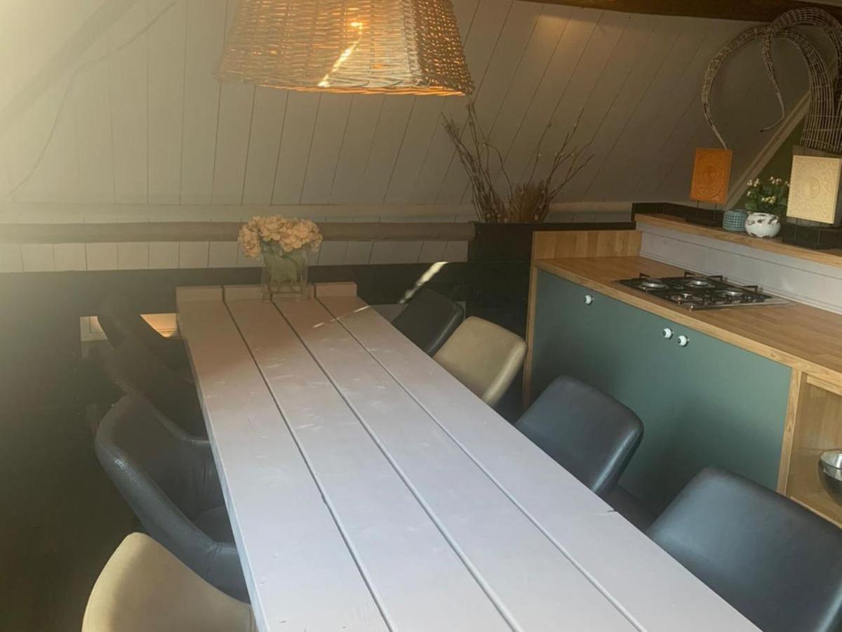 הוילה Rinnegom Traditional Farmhouse In Egmond Aan Den Hoef With Sauna מראה חיצוני תמונה